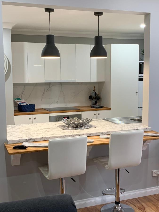 Ferienwohnung The Hutt On Mandurah Marina Exterior foto